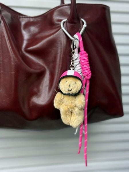 Kasklı Sevimli Ayı Çanta Charmı 12 Adet