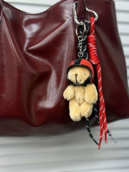 Kasklı Sevimli Ayı Çanta Charmı 12 Adet