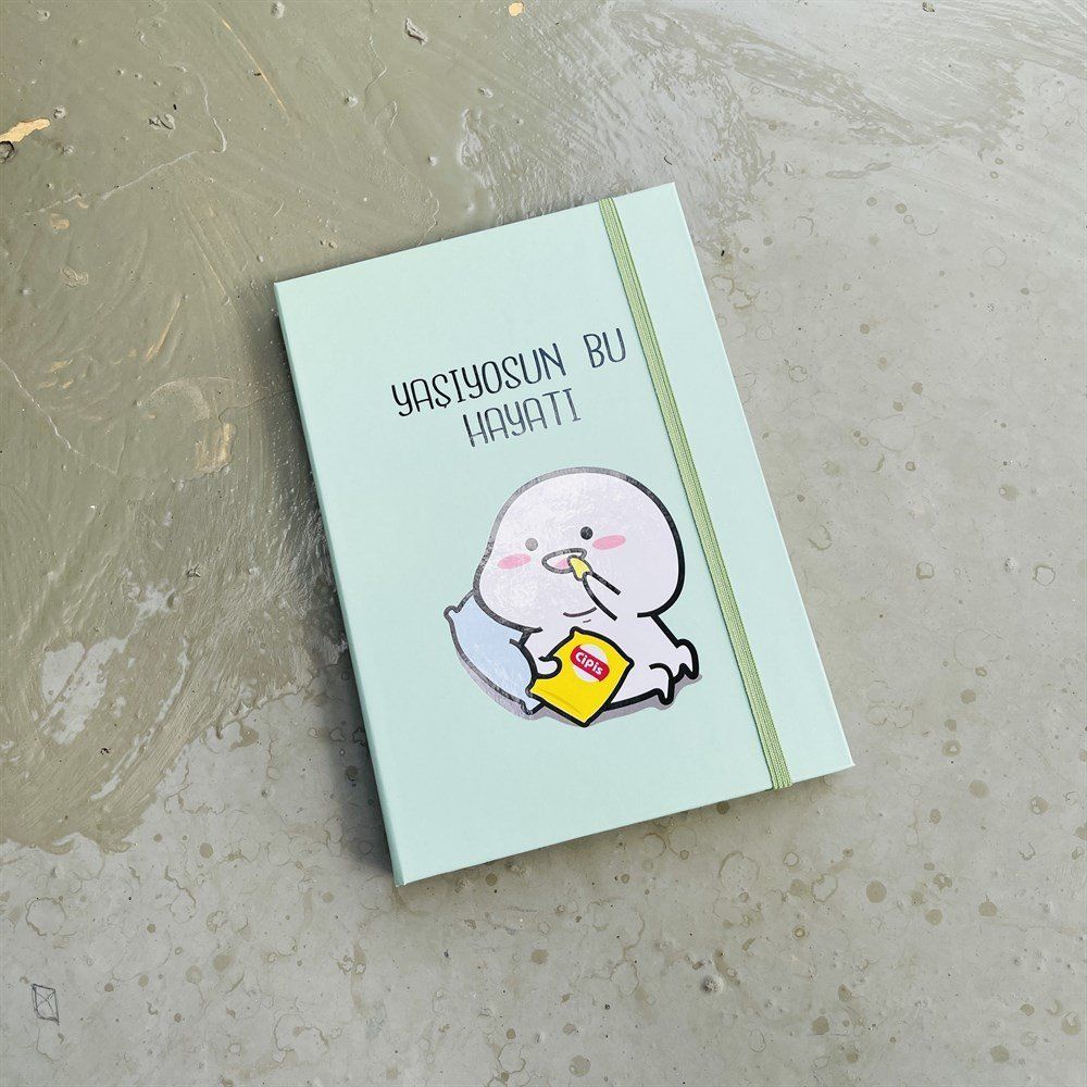 Yaşıyosun Bu Hayatı Tasarımlı Lastikli Defter