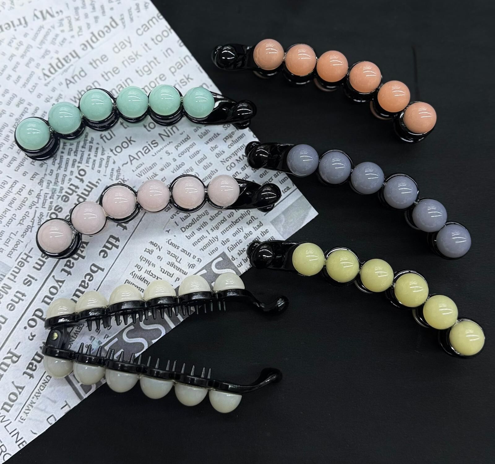 Renkli Taşlı Muz Toka 12 Adet