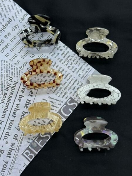 Sedef Model  Kemik Mandal Toka 12 Adet