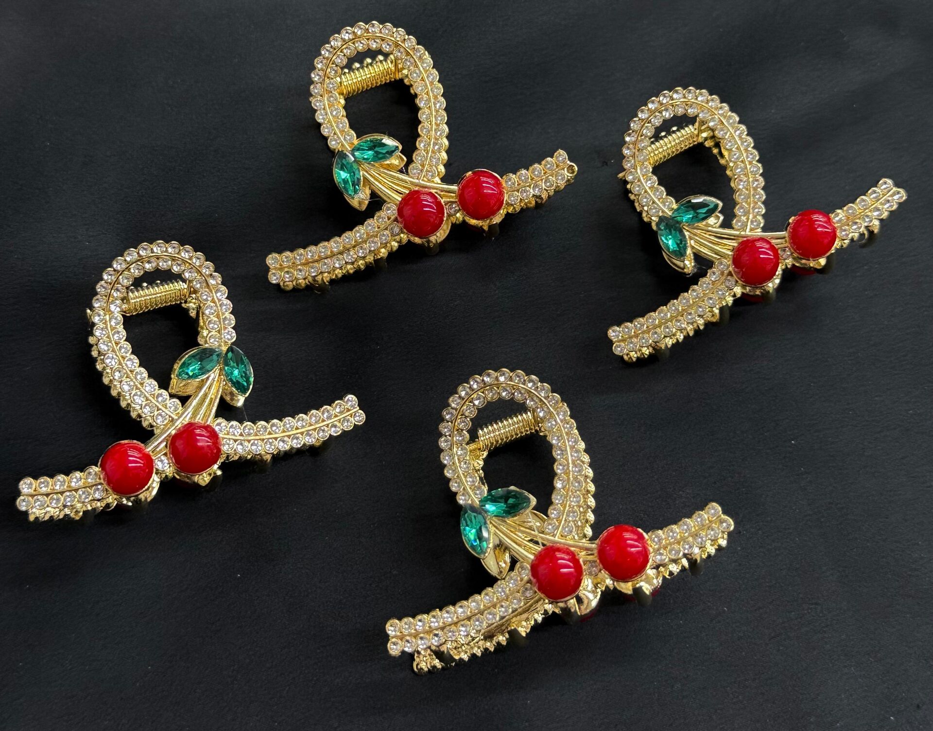 Kiraz Detaylı Taşlı Metal Mandal Toka 12 Adet