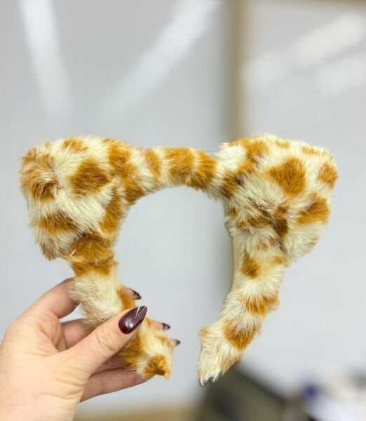 Kulaklı  Pelüş Taç 12 Adet