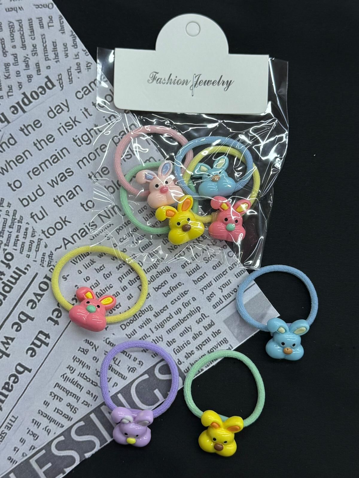 4'lü Sevimli Karakterli Lastik  Toka 10 Adet