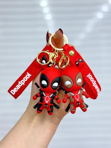 Sevimli Karakterler Silikon Anahtarlık 12 Adet