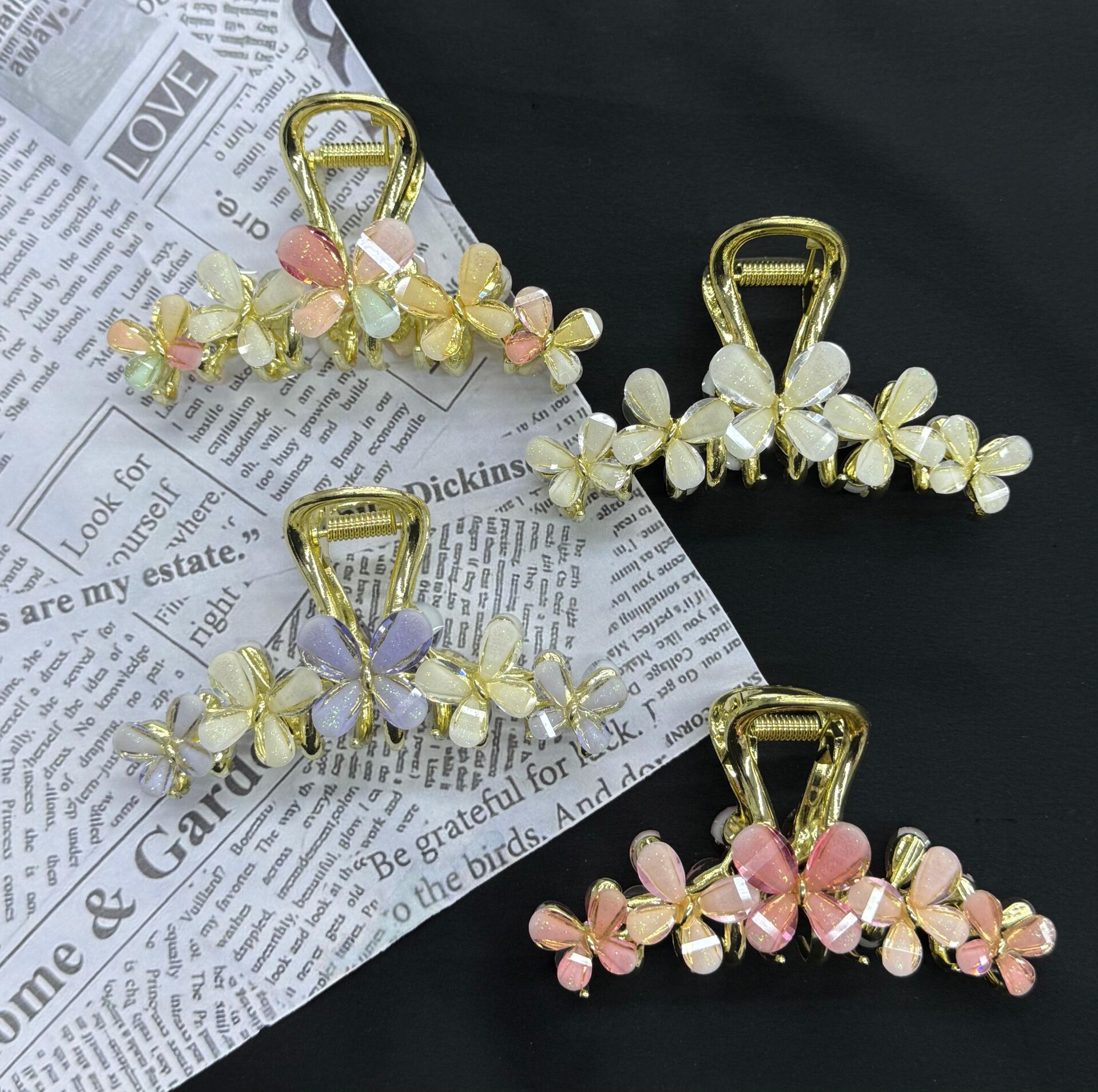 Kelebek Desen  Büyük Taşlı Mandal Toka 12 Adet