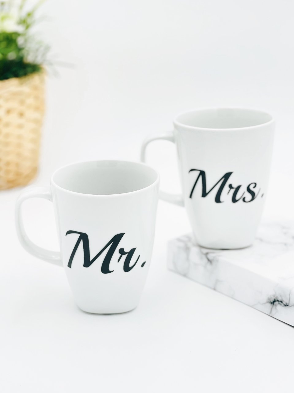 Mr. & Mrs.  Tasarımlı Beyaz Kupa Mr.