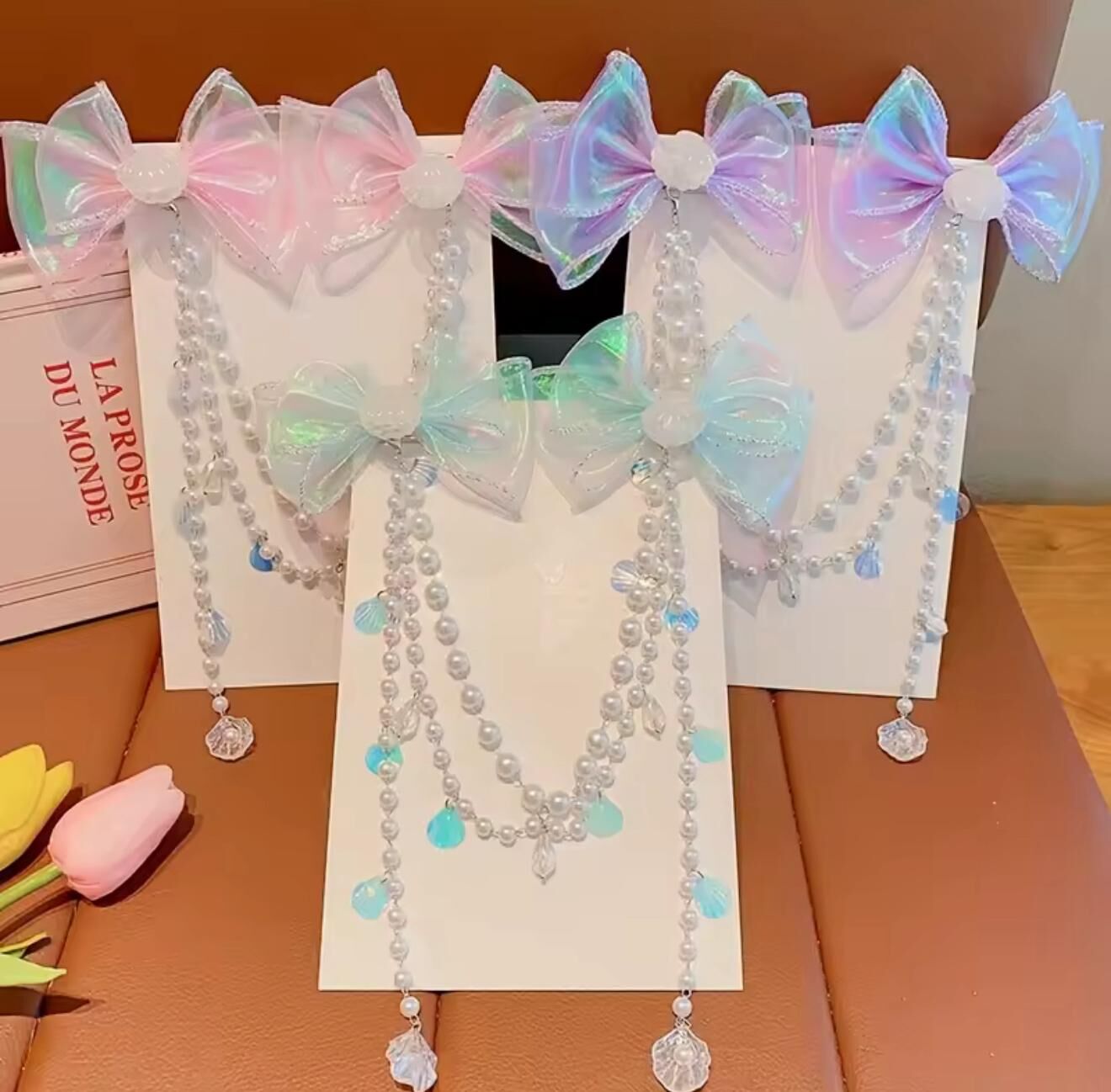 2'li İstiridye Desenli Sallantılı  Fiyonk Desen Klips Toka Mavi