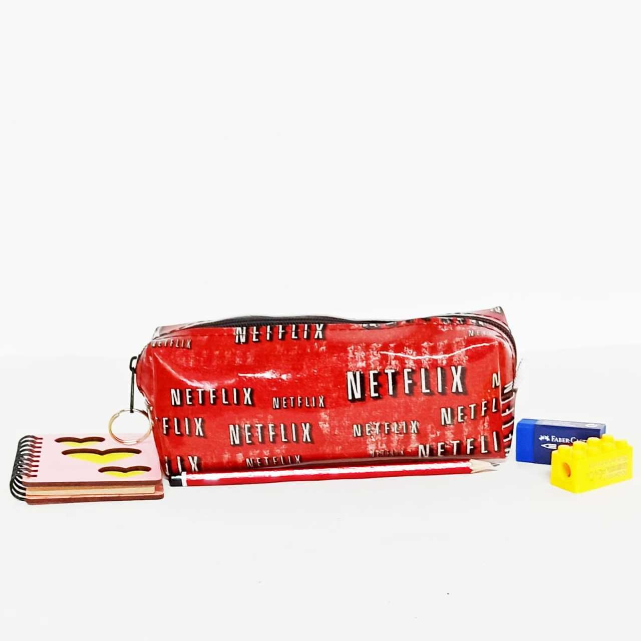 Netflix Baskılı Simli Kalemlik Makyaj Çantası