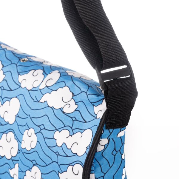 Anime Dalga Baskılı Postacı Çantası