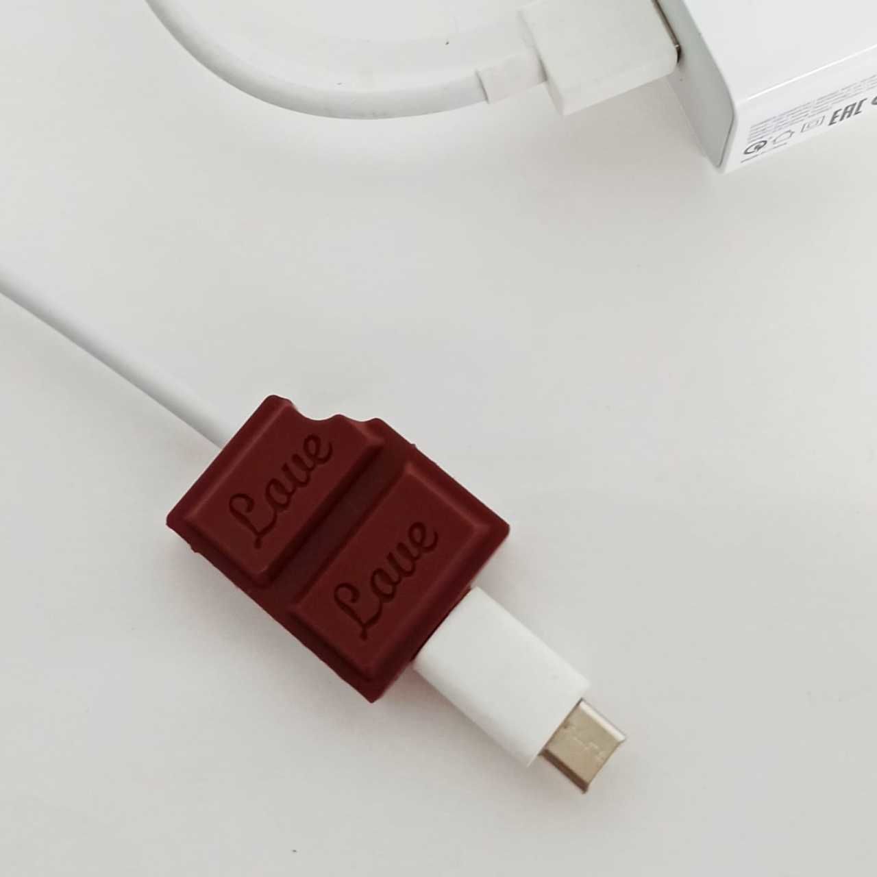 Çikolata Kablo Koruyucu Telefon Aksesuarı