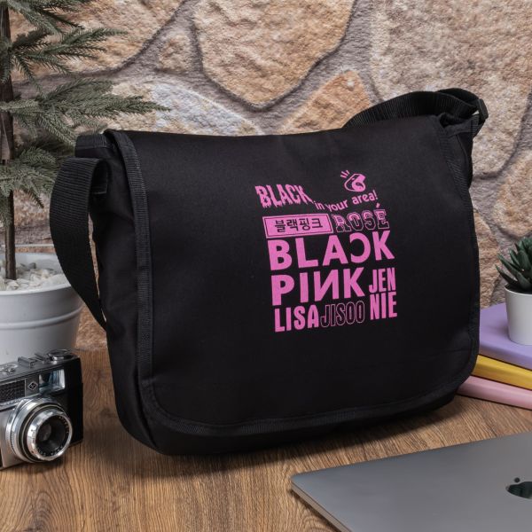 Erkek Black Pink Baskılı Postacı Çantası
