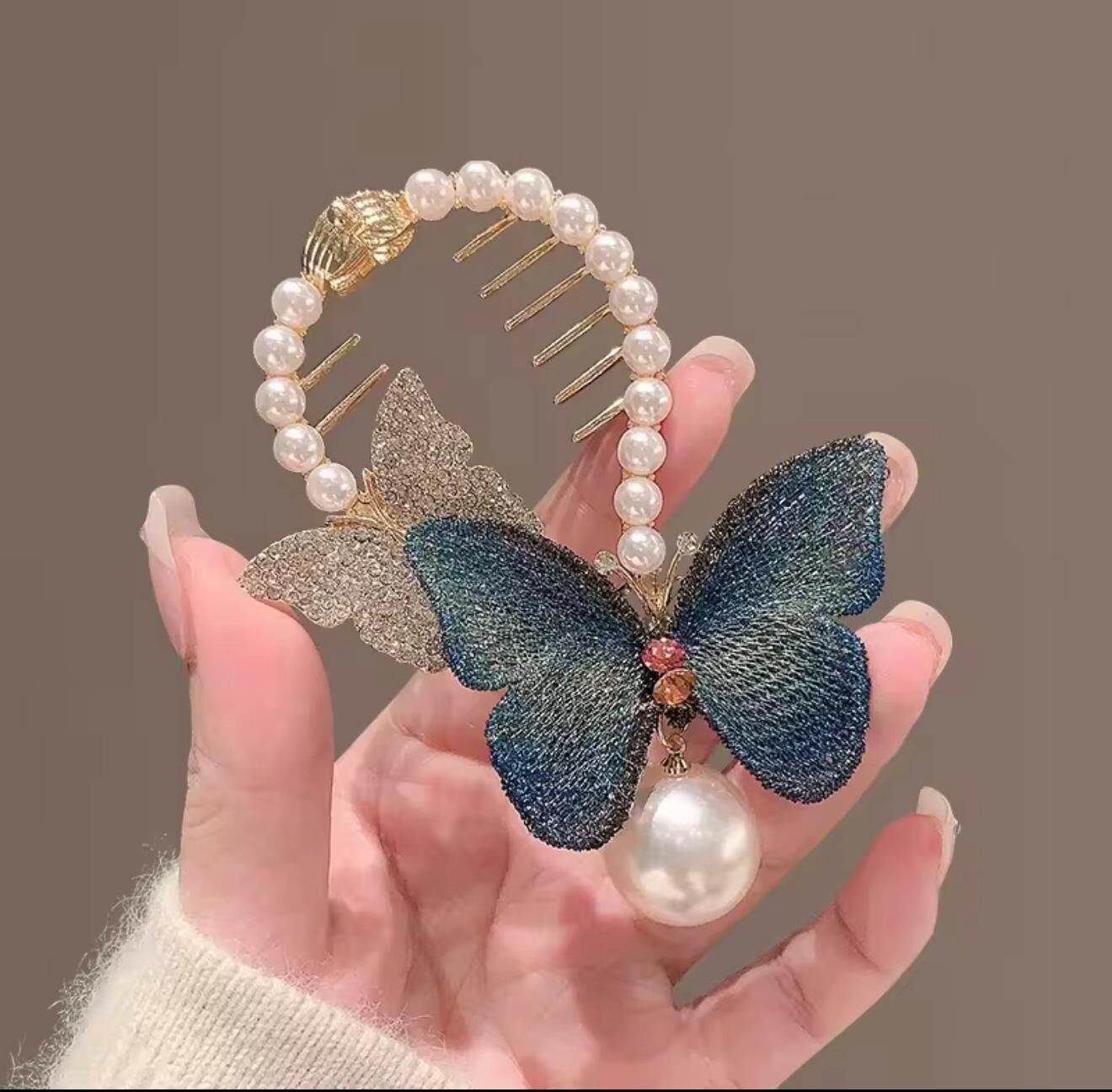 İncili Kelebekli Topuz Toka