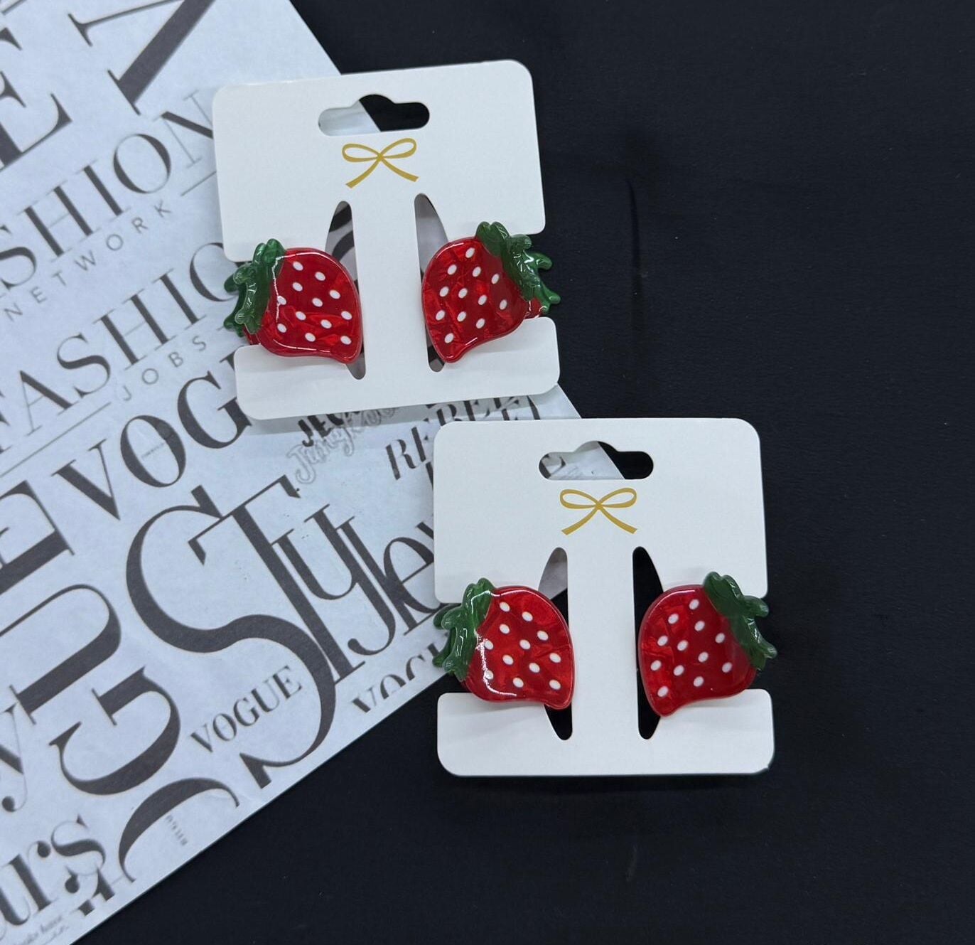 2'li Küçük Çilek  Desenli Kemik Mandal Toka