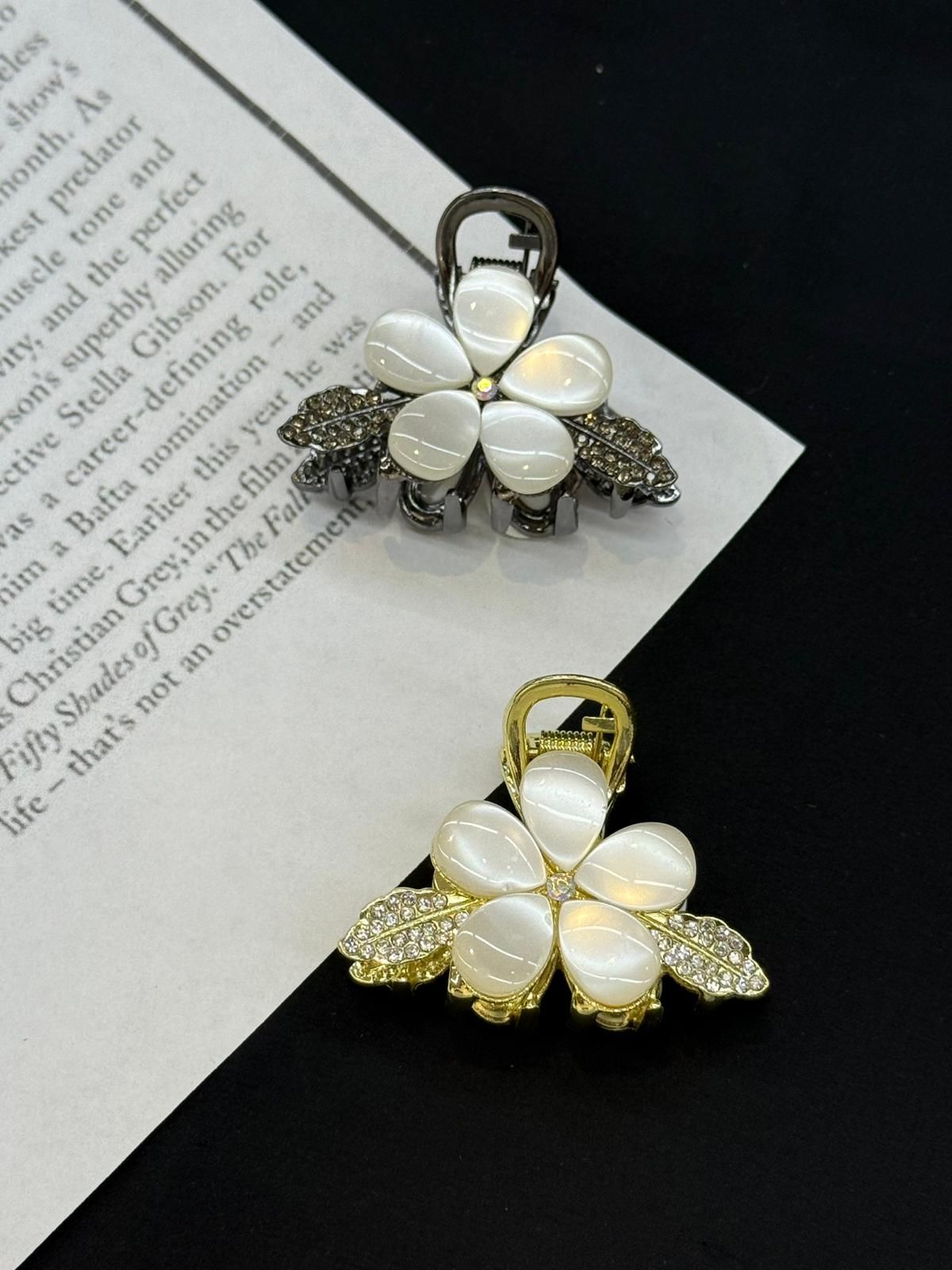 Çiçek  Desenli Metal Taşlı Mandal Toka 12 Adet