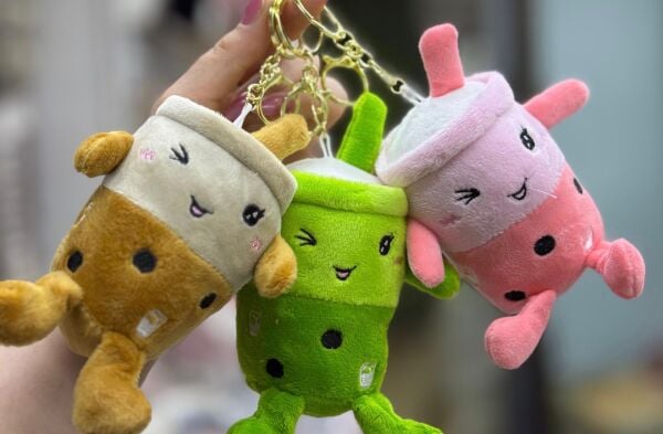 Peluş Bubble Çay Anahtarlık – Yumuşak Çanta Süsü ve Sevimli Aksesuar 12 Adet