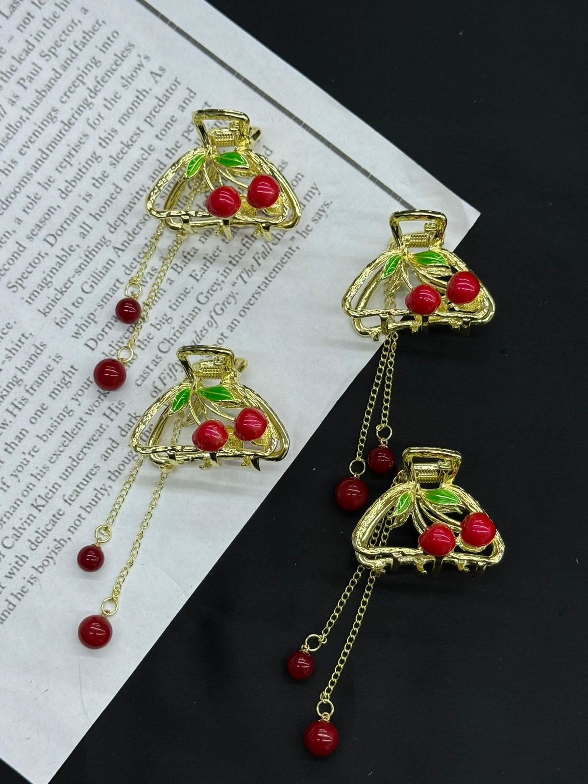 Kiraz  Desenli Sallantılı  Mandal Toka 12 Adet