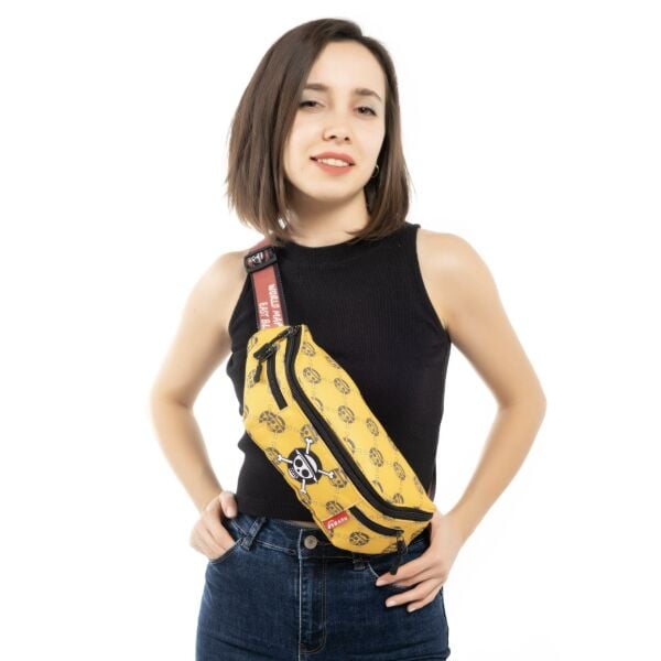 One Piece Baskılı Kadın Frebag Çanta