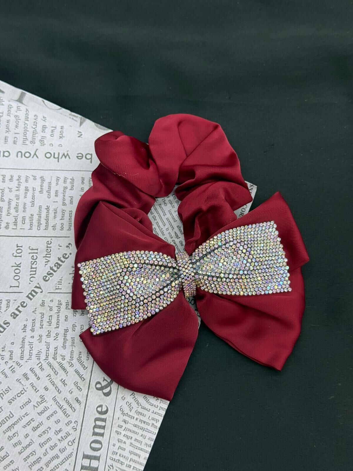 Fiyonk Taşlı Lastik Toka